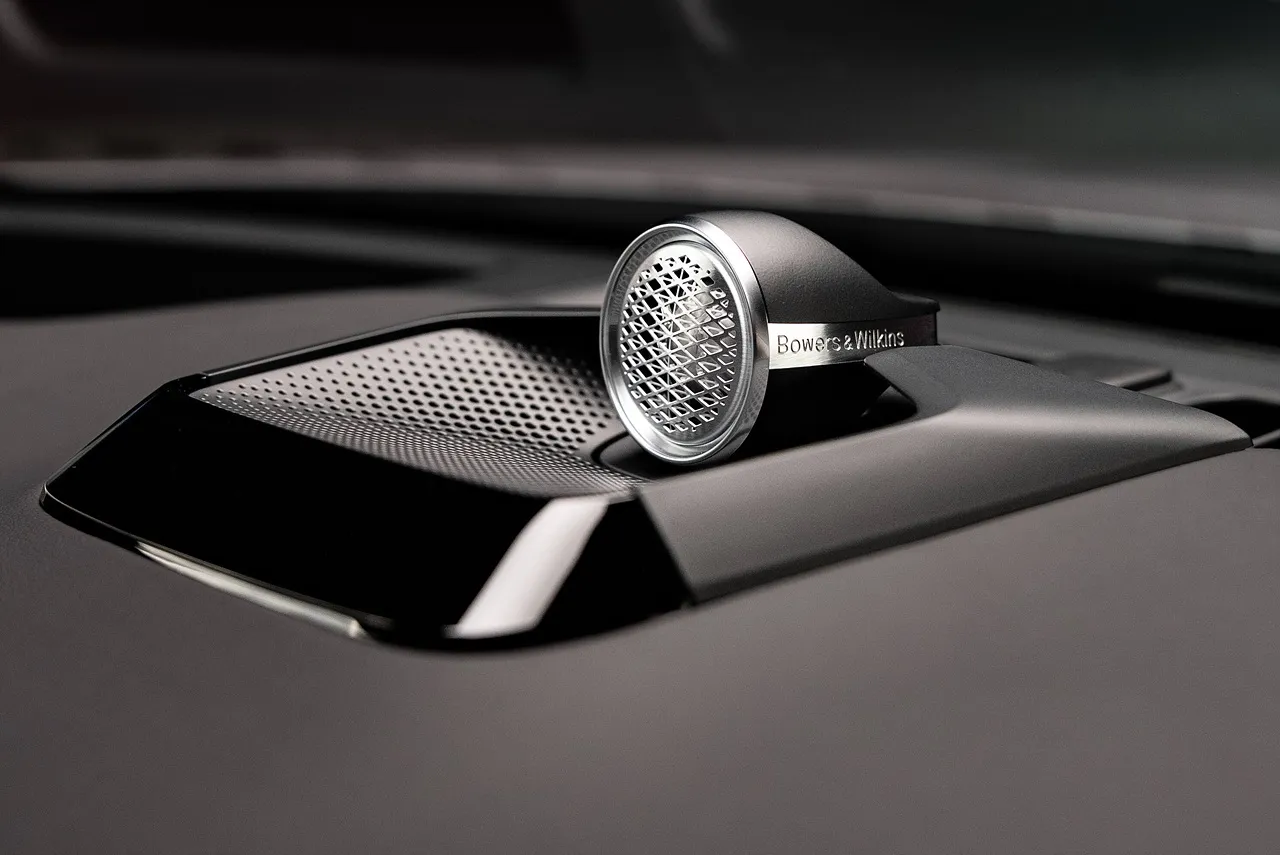 볼보 ES90 이미지