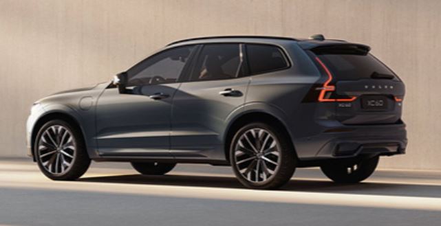 2026 볼보 XC60 플러그인 하이브리드