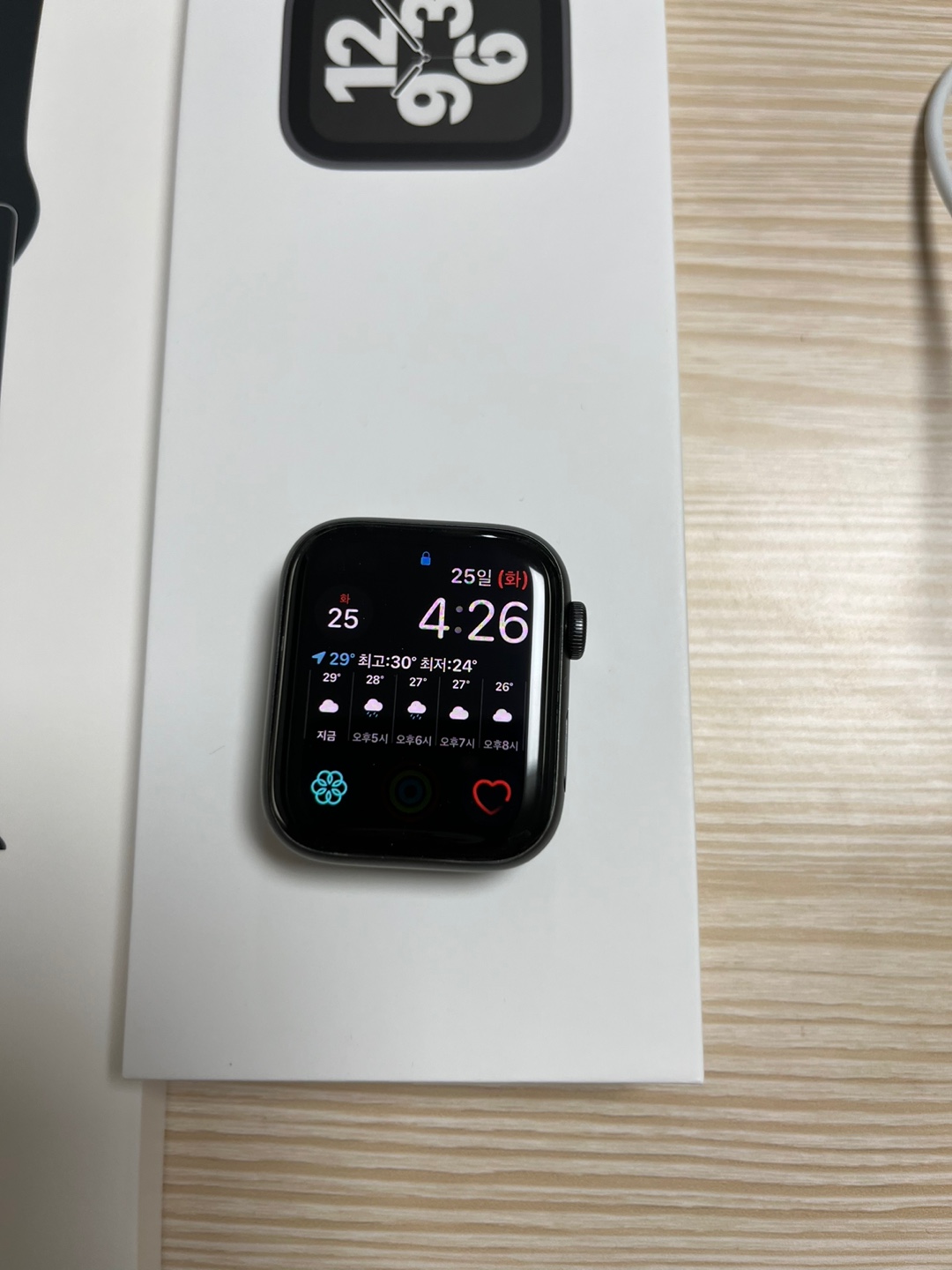 애플워치 SE 44mm 앞면