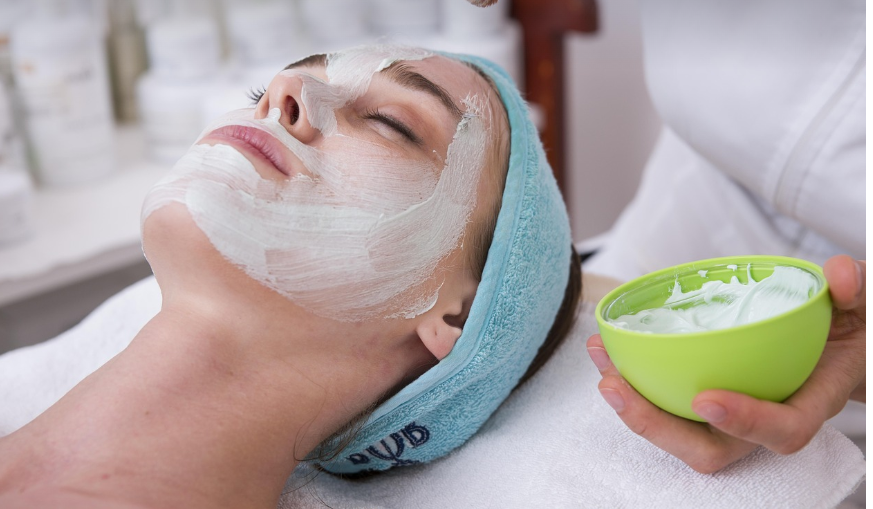 피부를 위한 10가지 필수 관리법