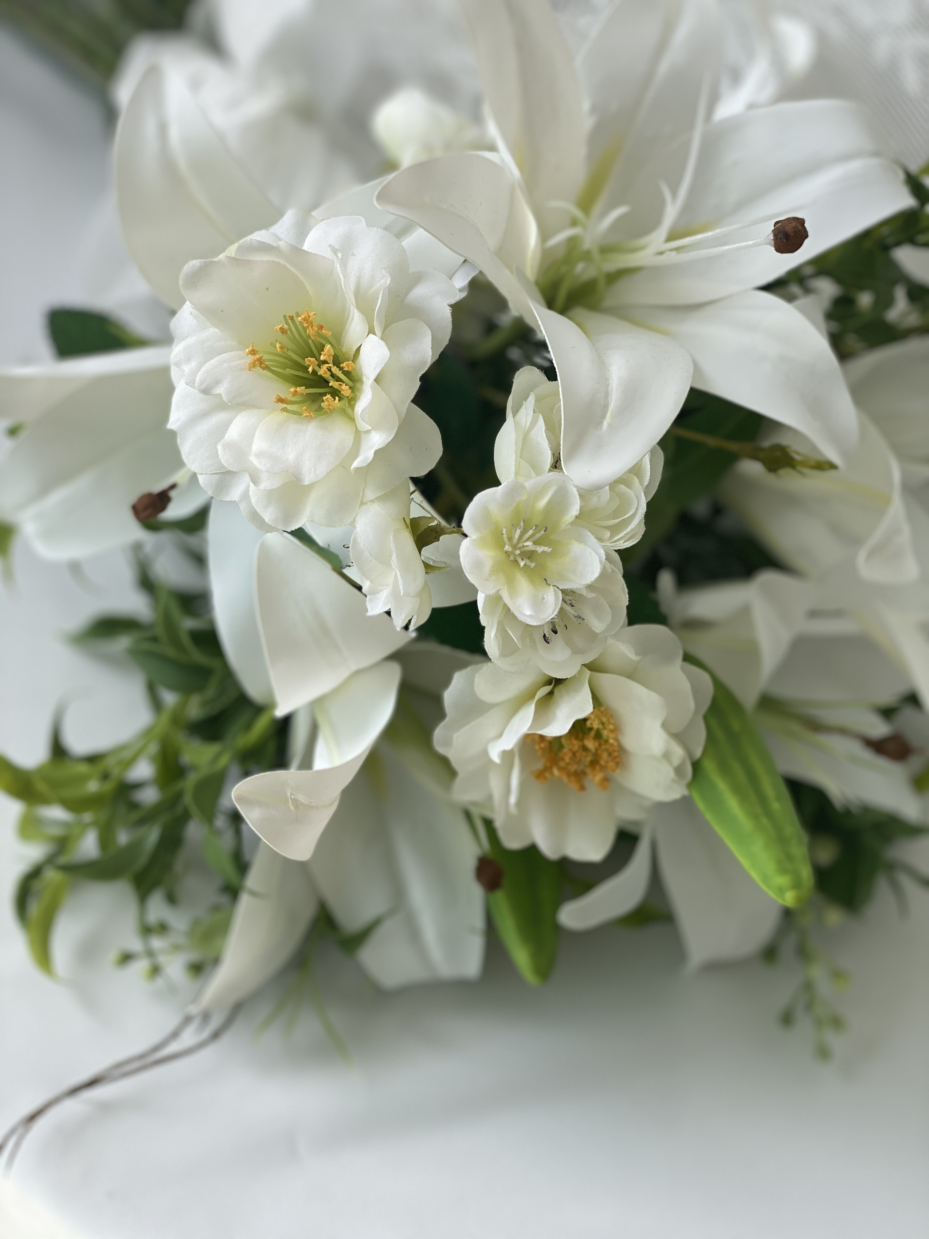 2024년 축하하는 화사한 꽃다발