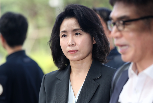 9월 5일 오후 2시경 수원지방검찰청에 피의자 신분으로 출석한 더불어민주당 이재명 대표의 배우자 김혜경씨