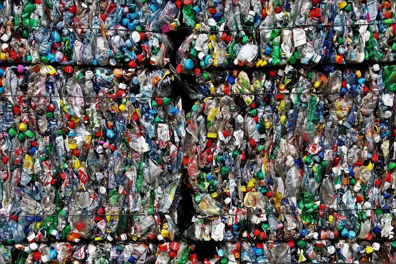 한 달 동안 발생하는 ‘보이지 않는 쓰레기(Shadow Waste)’ 추적 기록— 일반 소비자가 놓치는 숨은 폐기물 지도 만들기