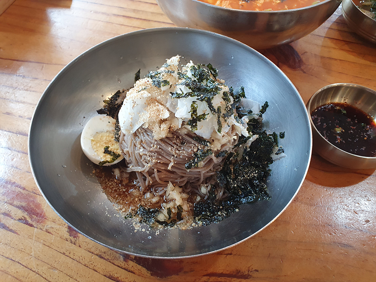 동해막국수-간장막국수