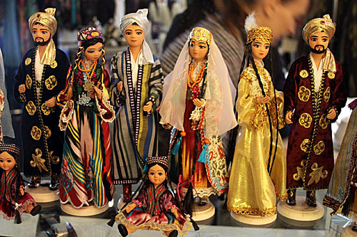 우즈베키스탄 전통인형