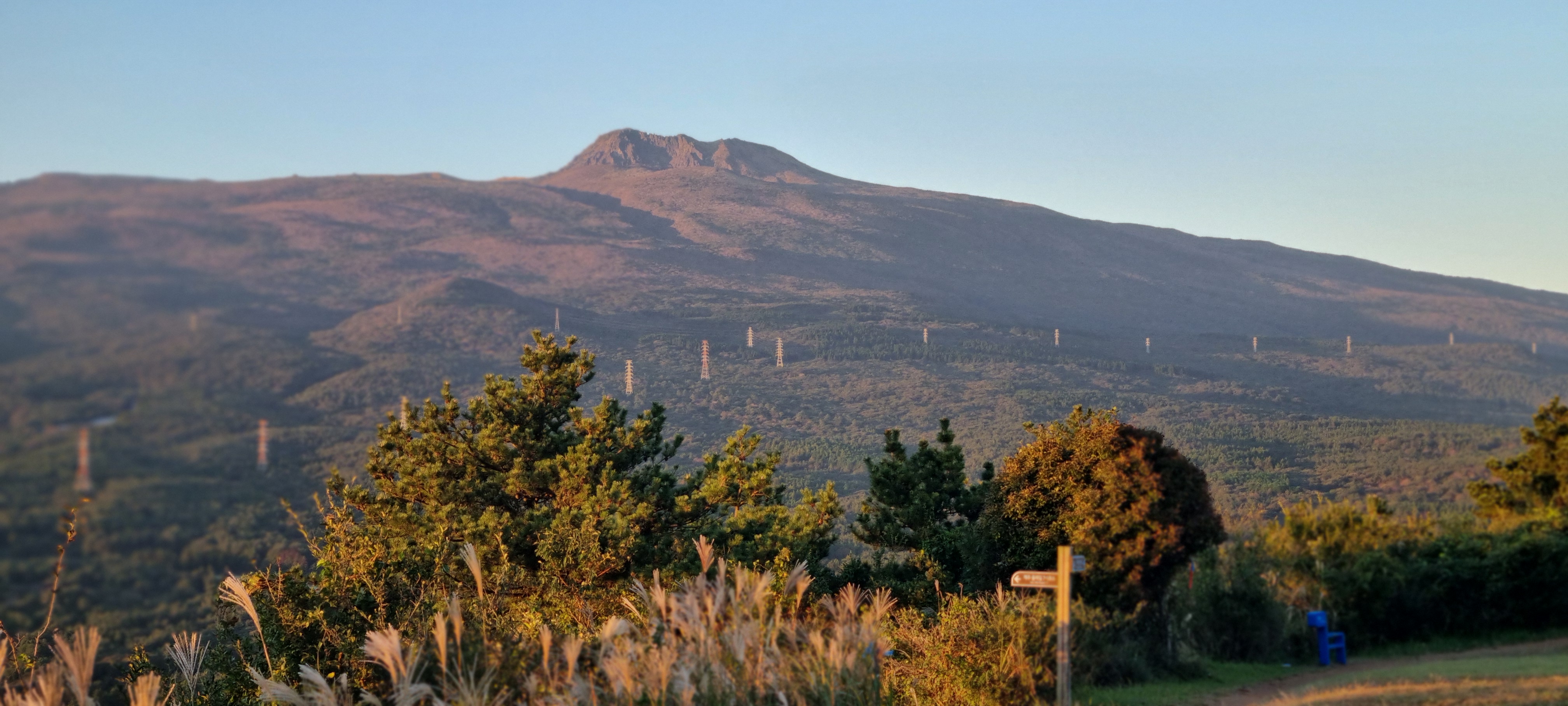 고근산 정상에서 바라본 한라산