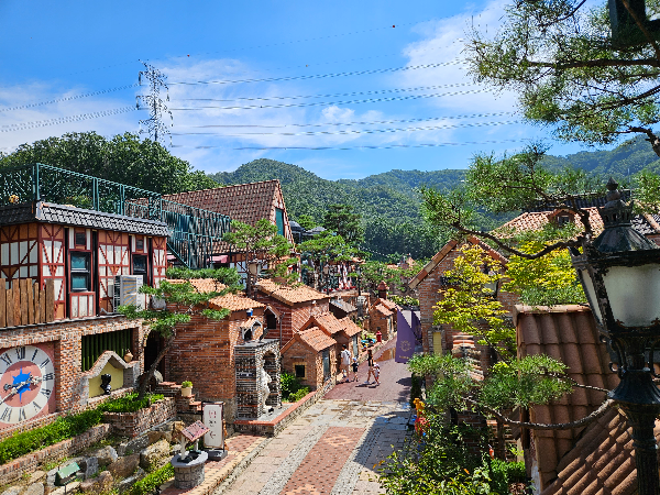 루덴시아 입구 왼쪽편 풍경