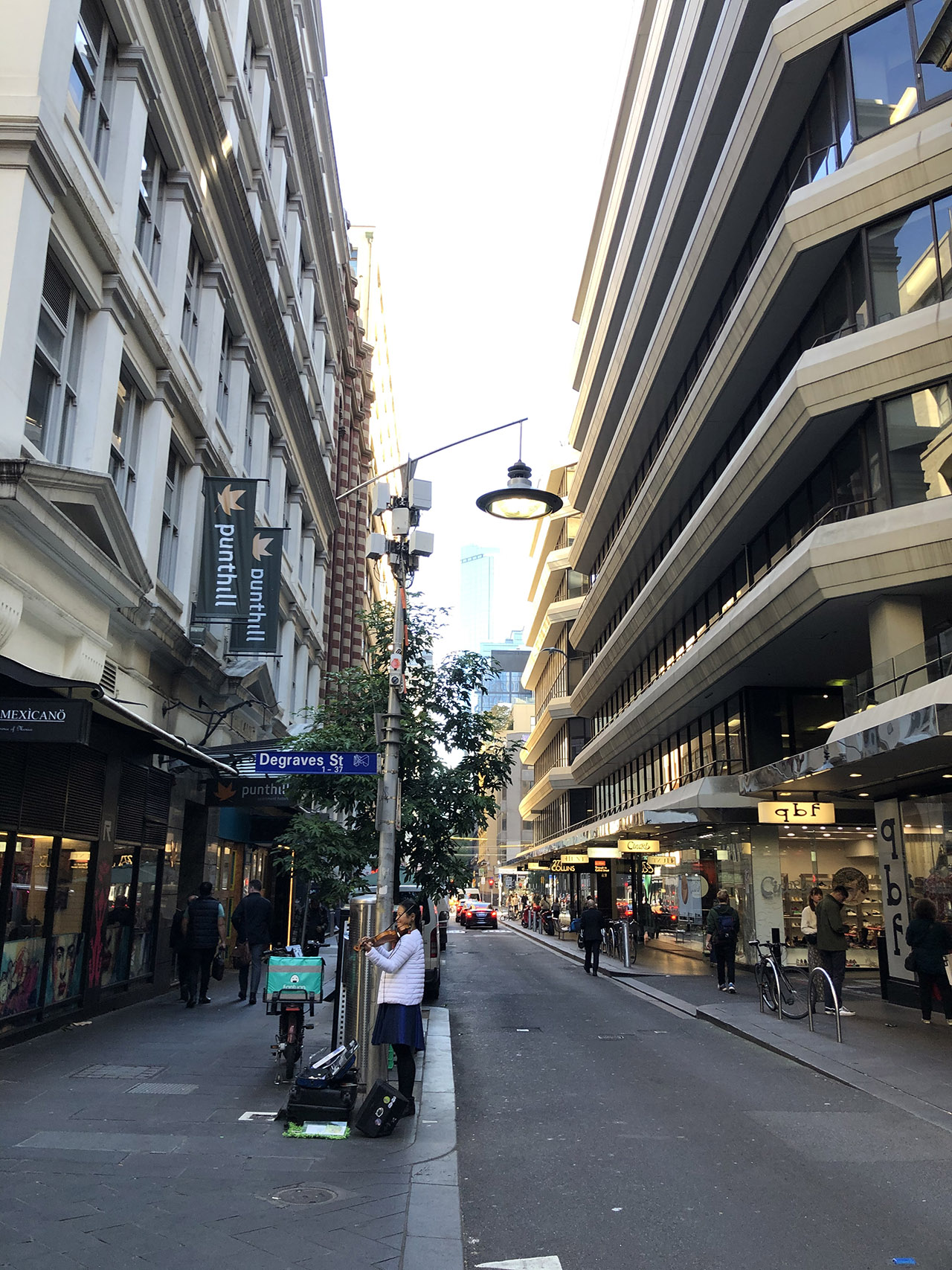 Degraves St