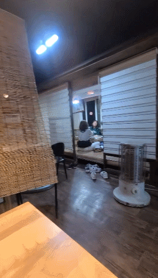 진주 금산 술집 원샷의 내부