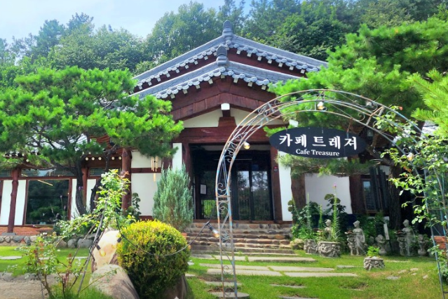 카페트레져 입구
