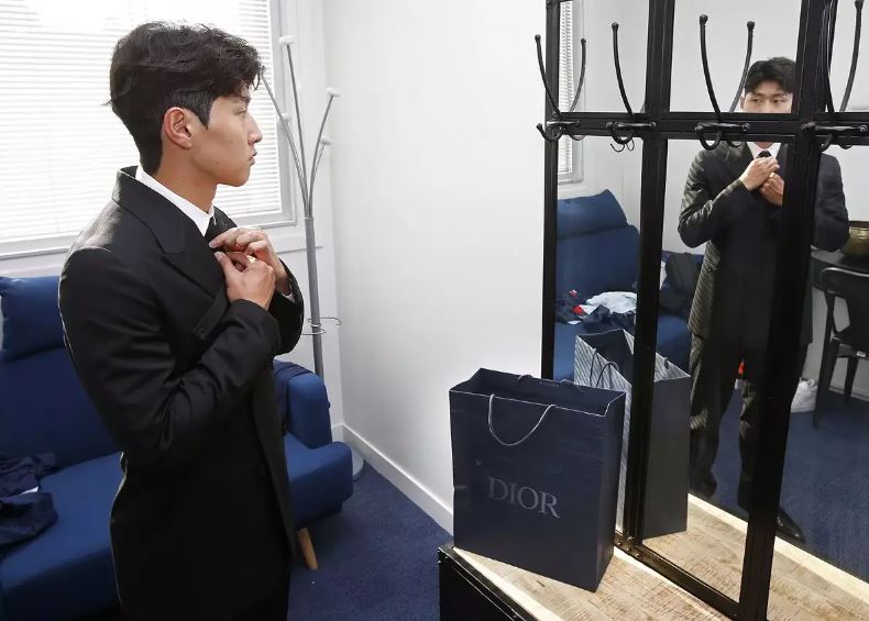 이강인-디올착장