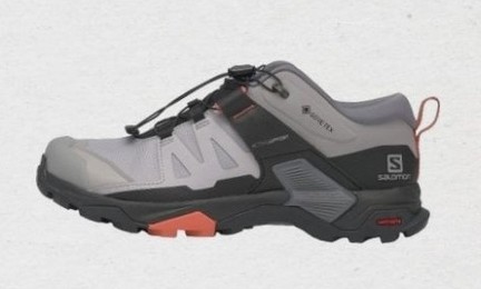 살로몬 트레킹화 추천 2. X ULTRA 4