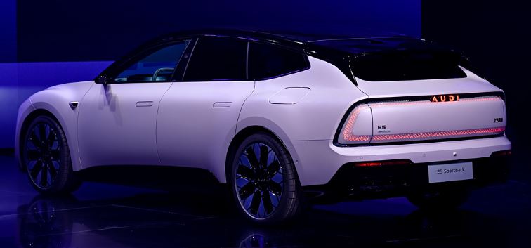 2025 아우디 E5 스포트백