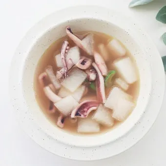 오징어 무국 끓이는 방법으로 칼칼국물_19