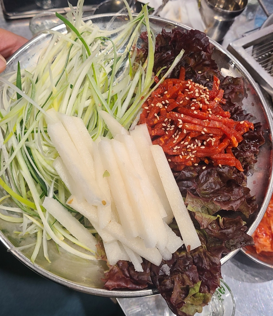 동적깡통구이 육회