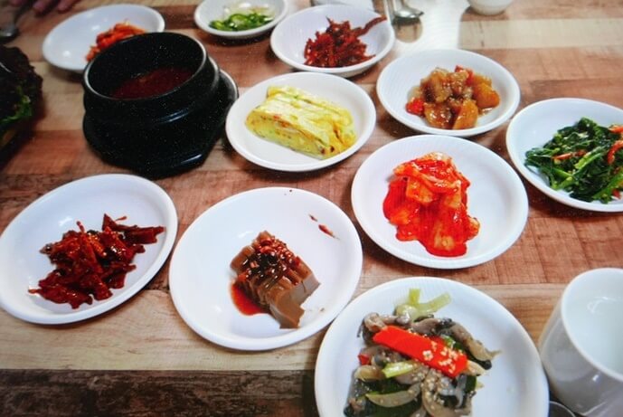 창덕궁맛집 뭉치바위 쌈밥상차림