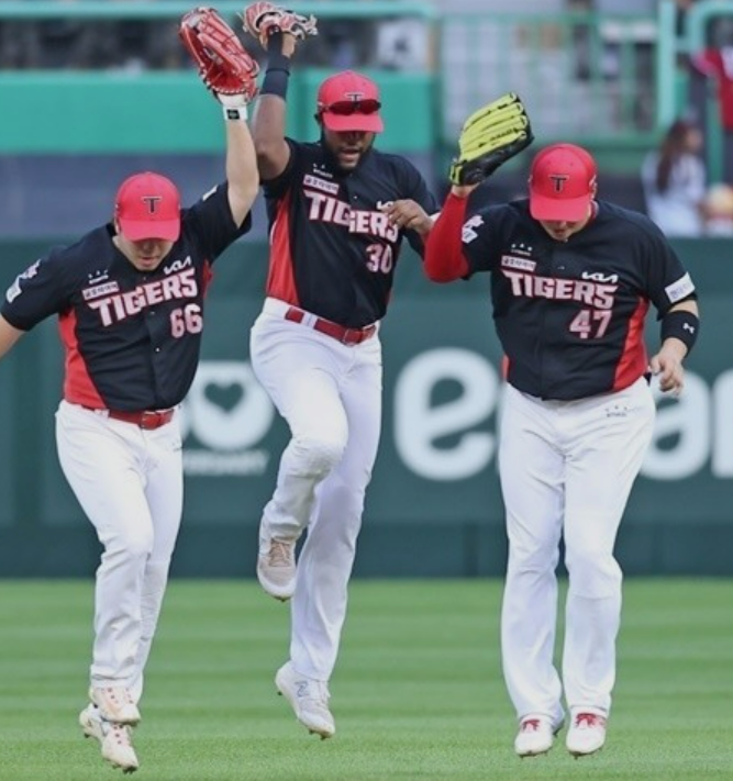 이창진 소크라테스 나성범