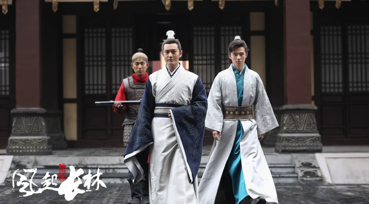 앞으로-걸어나오는-평장-평정