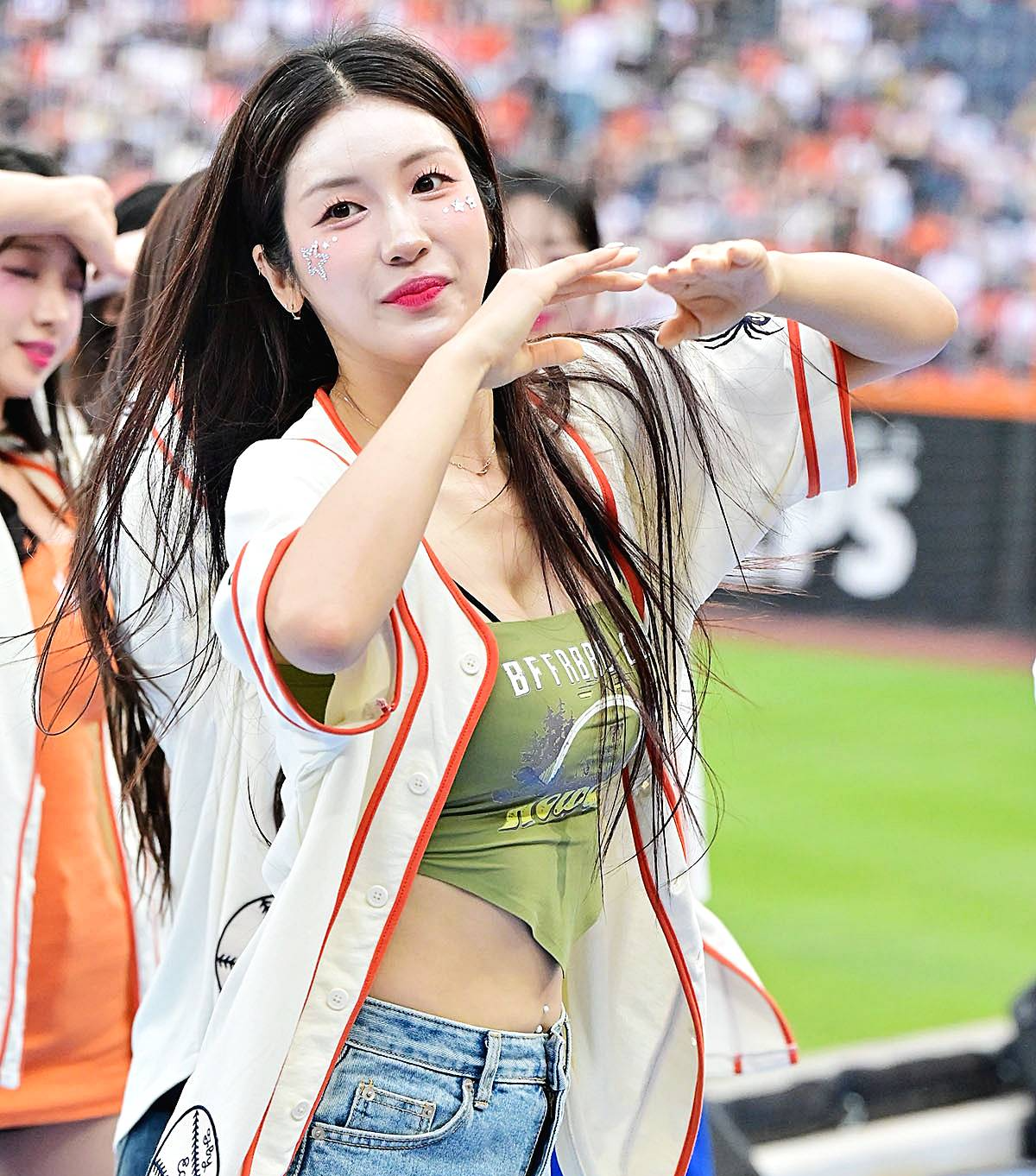 김연정
