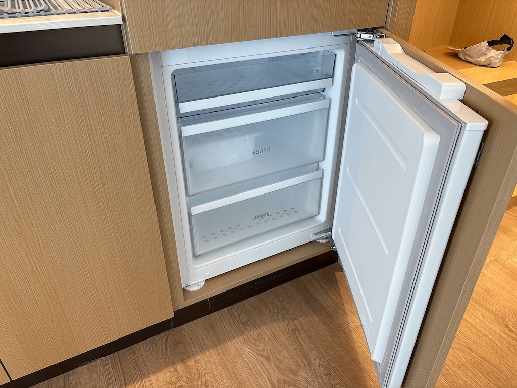 디럭스킹 냉장고