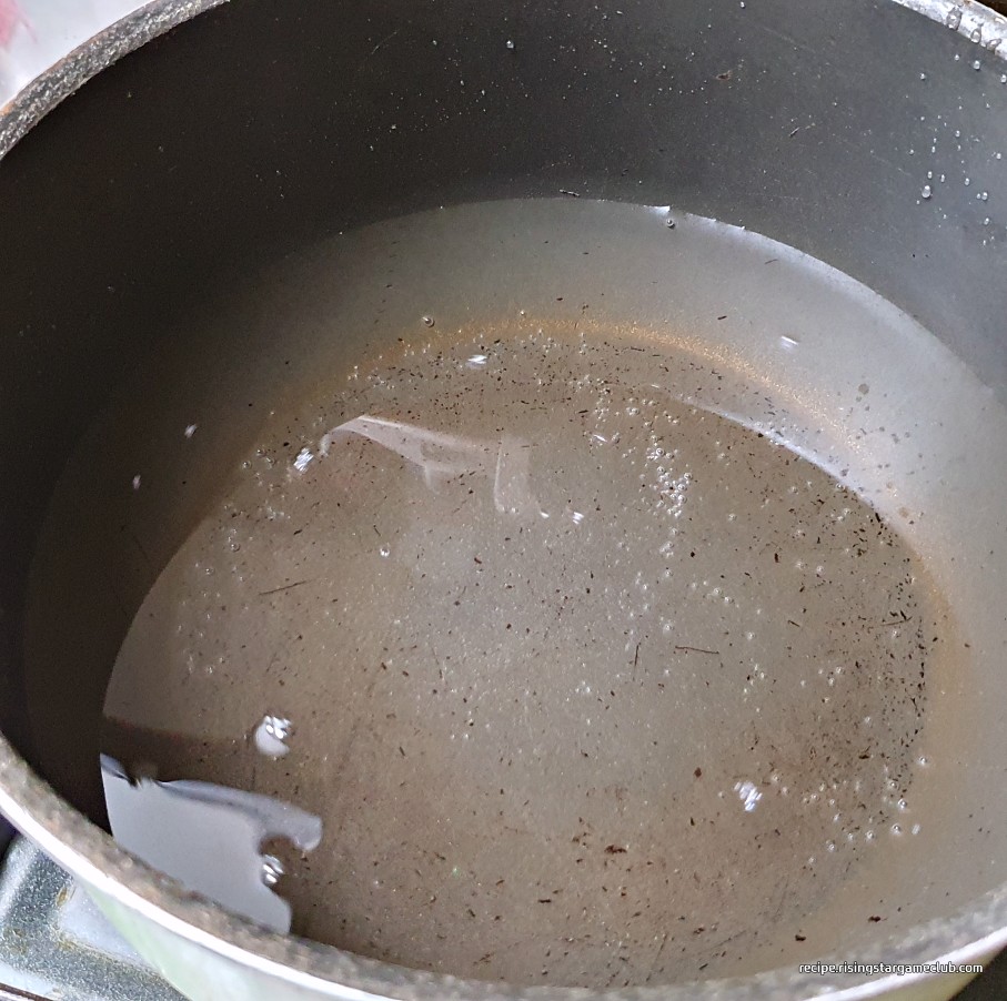 두부로 만드는 간단한 콩국수에 들어갈 면 삶을 물 끓이기