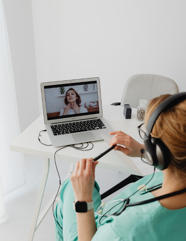 디지털 헬스케어 시대, 5060을 위한 스마트 건강 관리법