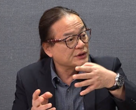 김갑수 문화평론가