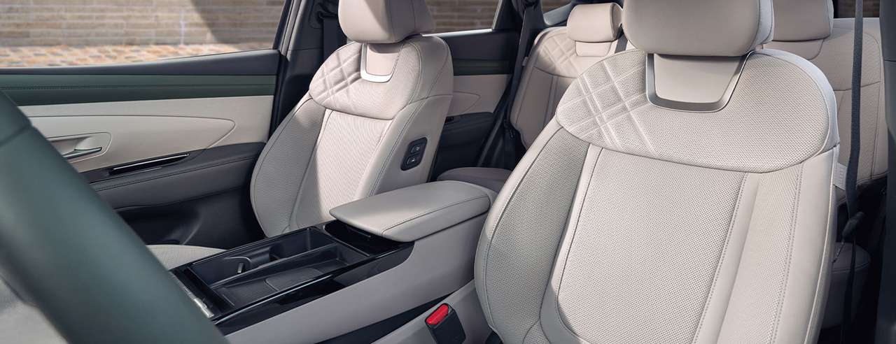 2024년형 투싼 실내 시트 사진