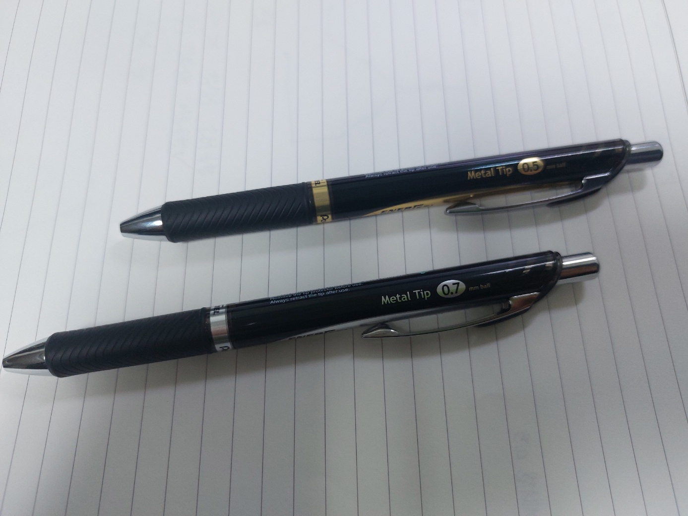 펜텔 에너겔 0.5