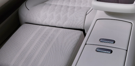 제네시스 G90LWB 내부 디자인