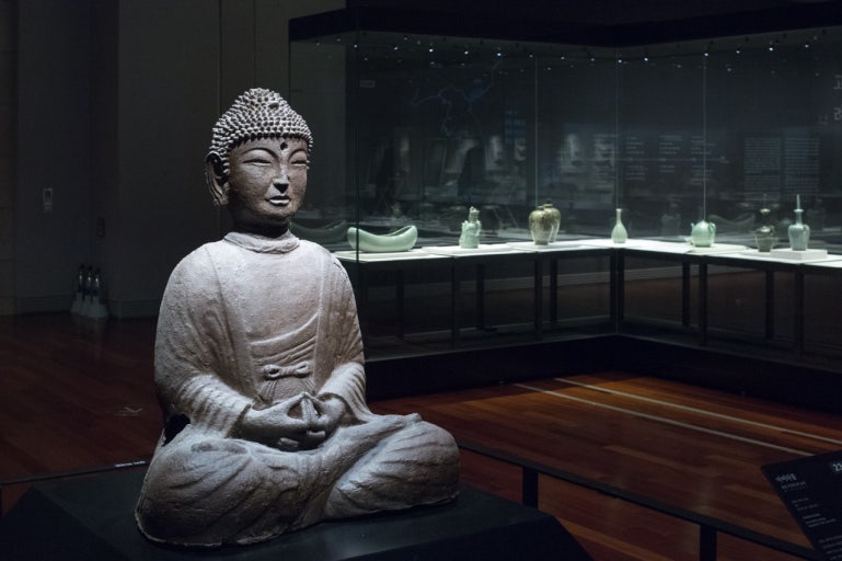 국립중앙발물관 부처님 불상 이미지