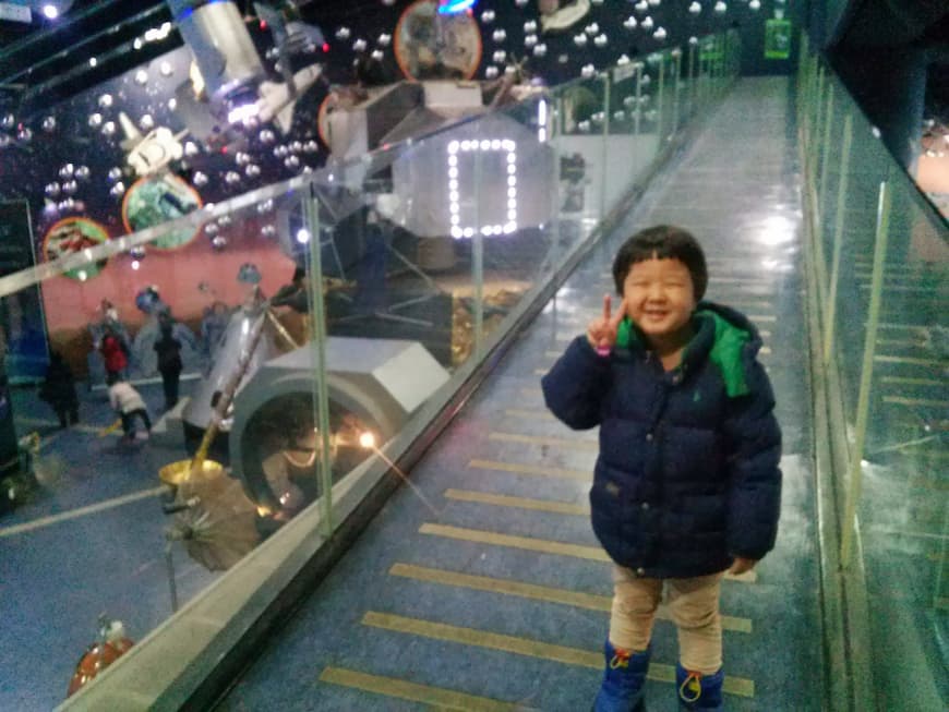 옥토끼 우주센터