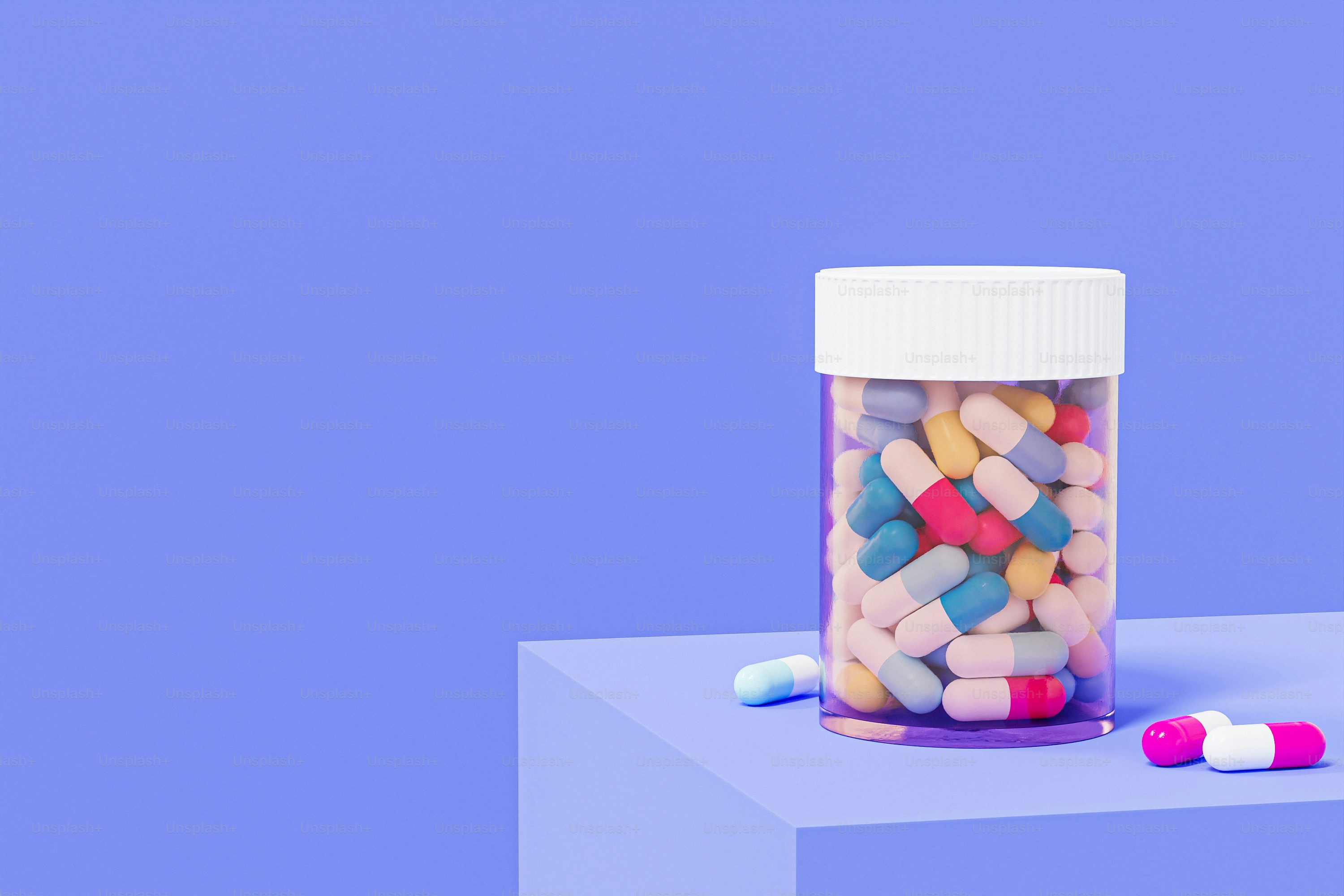 치매 치료제를 연상하게 하는 신약을 담은 약통의 이미지