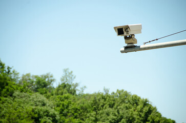 양방향 단속 카메라 도입