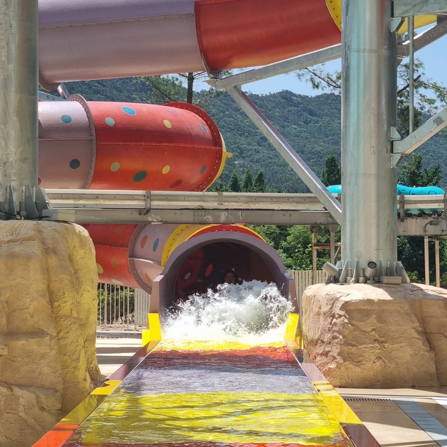 2025 덕산 스플라스 워터파크│온천수 워터파크&middot;워터슬라이드&middot;스파존 완전정복