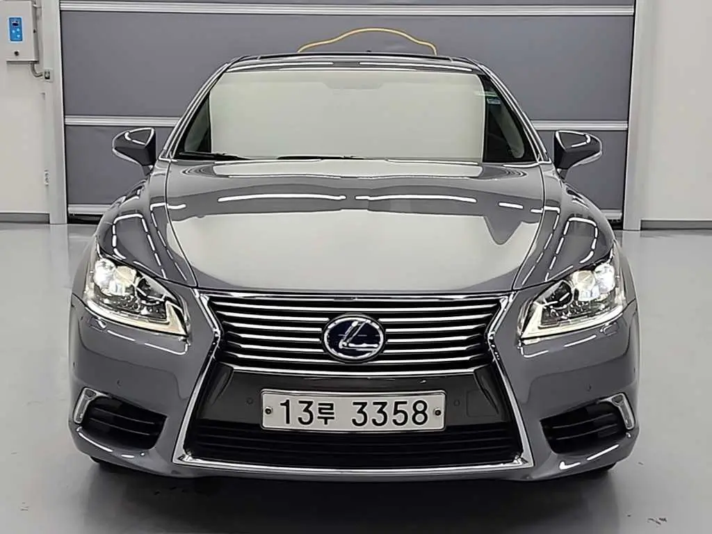렉서스 LS600h