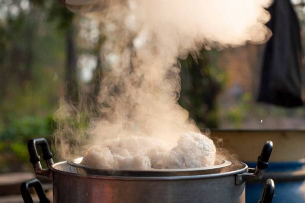 음식의 준비 방법: 구운 음식과 찐 음식이 더 건강한 이유