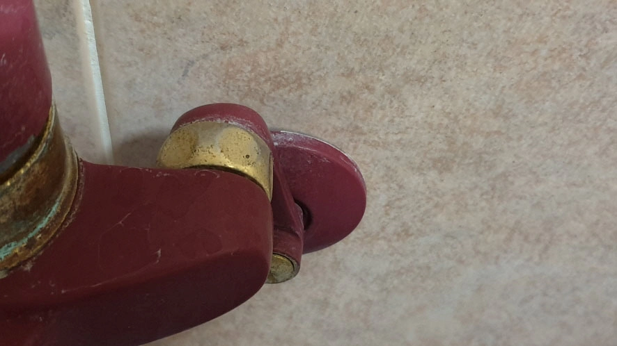 샤워기 연결 너트