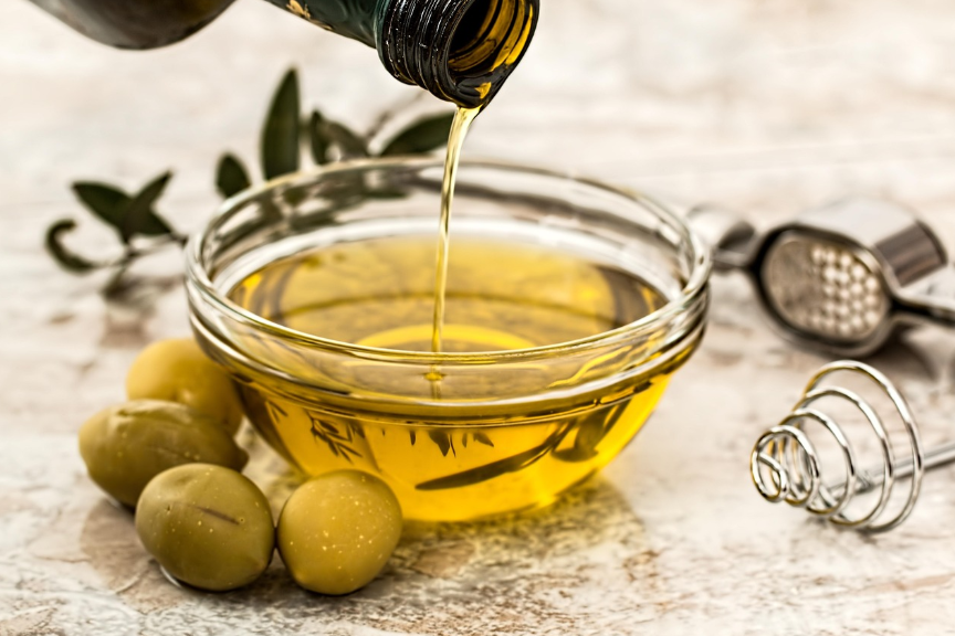 Olive oil, Olives, Food image.