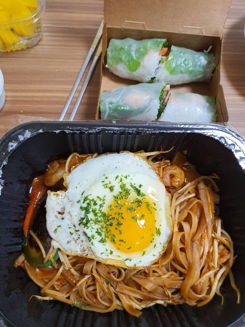 미고랭과 스프링롤