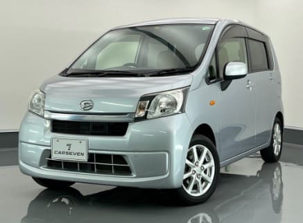 파란색 자동차 사진