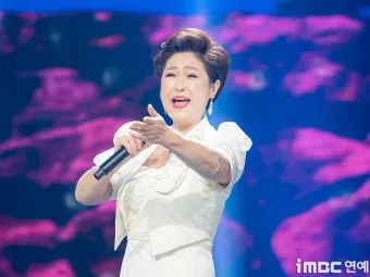 김용임 노래모음 20곡 연속듣기 부초같은 인생 무료듣기_4