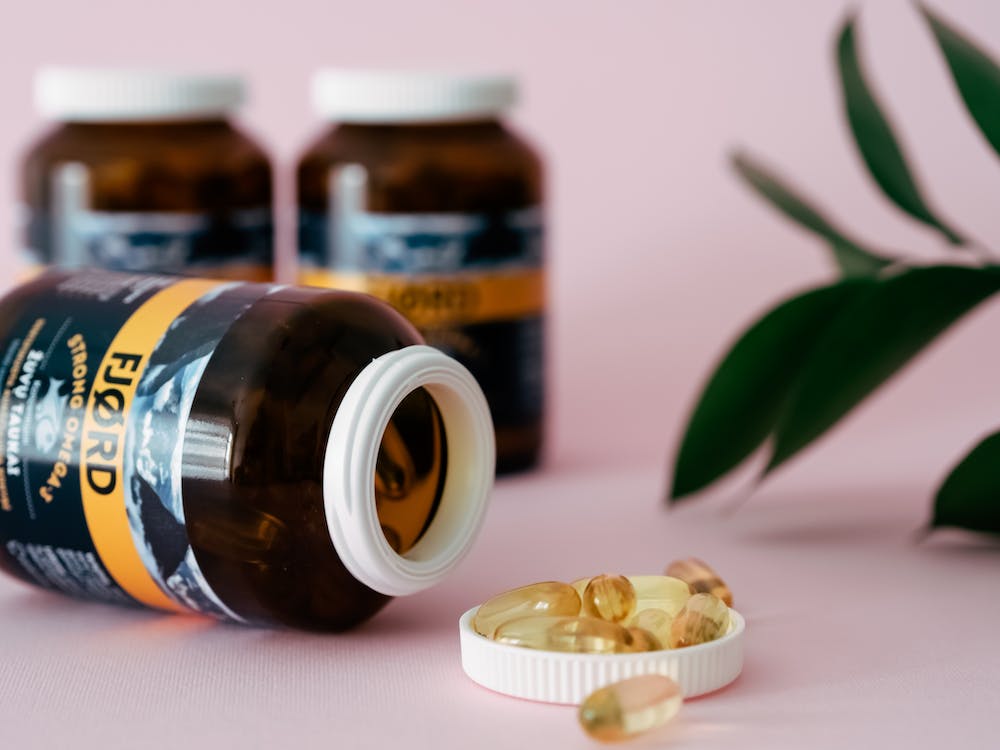 오메가3 알약 이미지