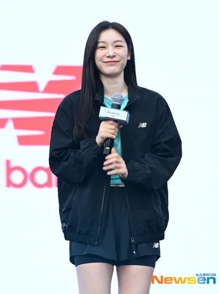 김연아 뉴발란스 행사