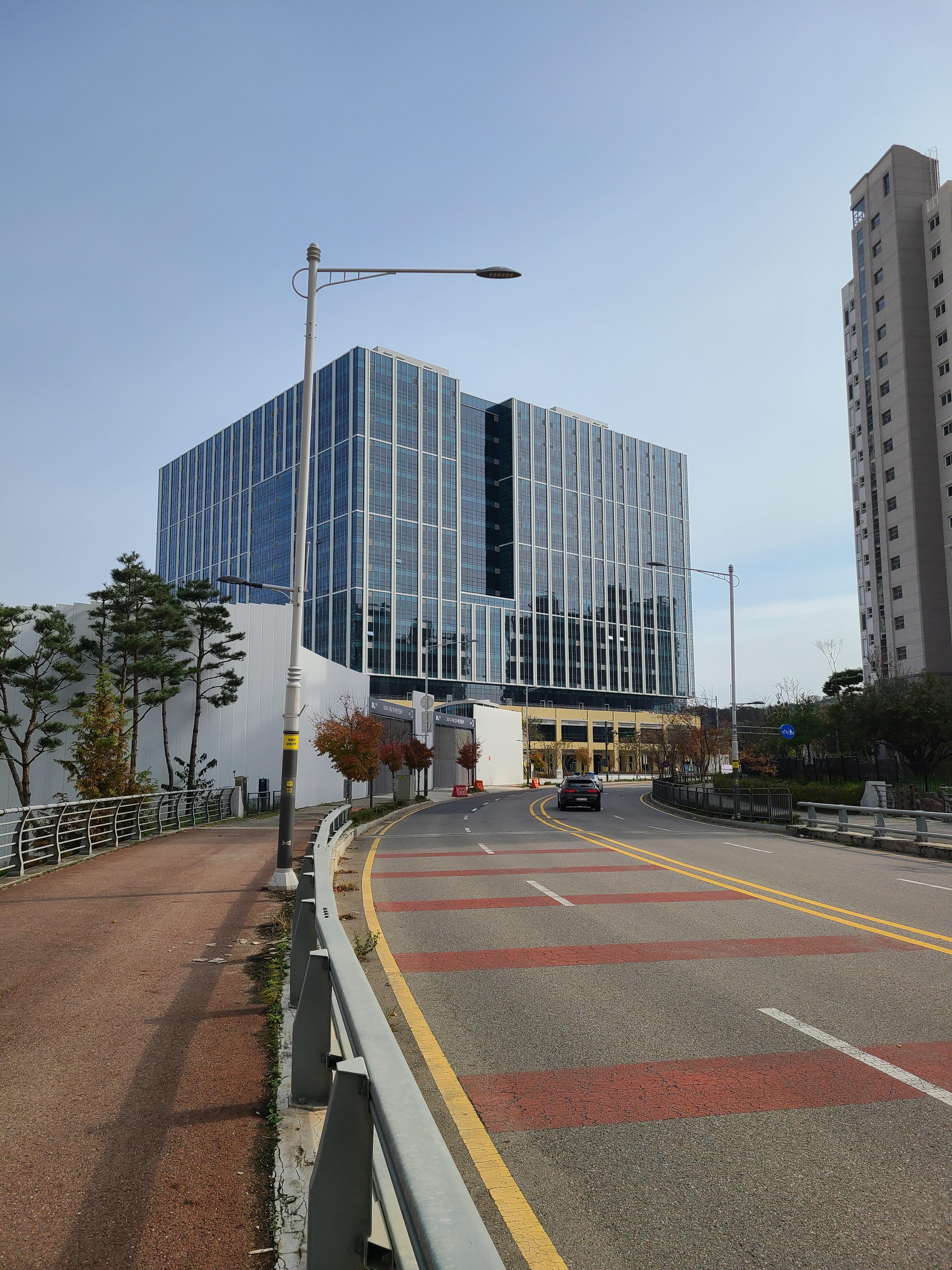 한강르네상스 비즈나인 외관 및 주변환경2