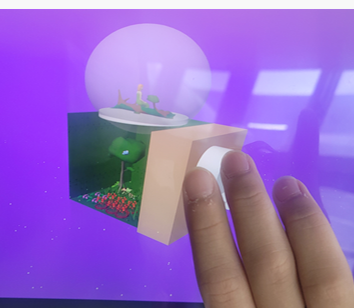 작동하는 오르골의 모습