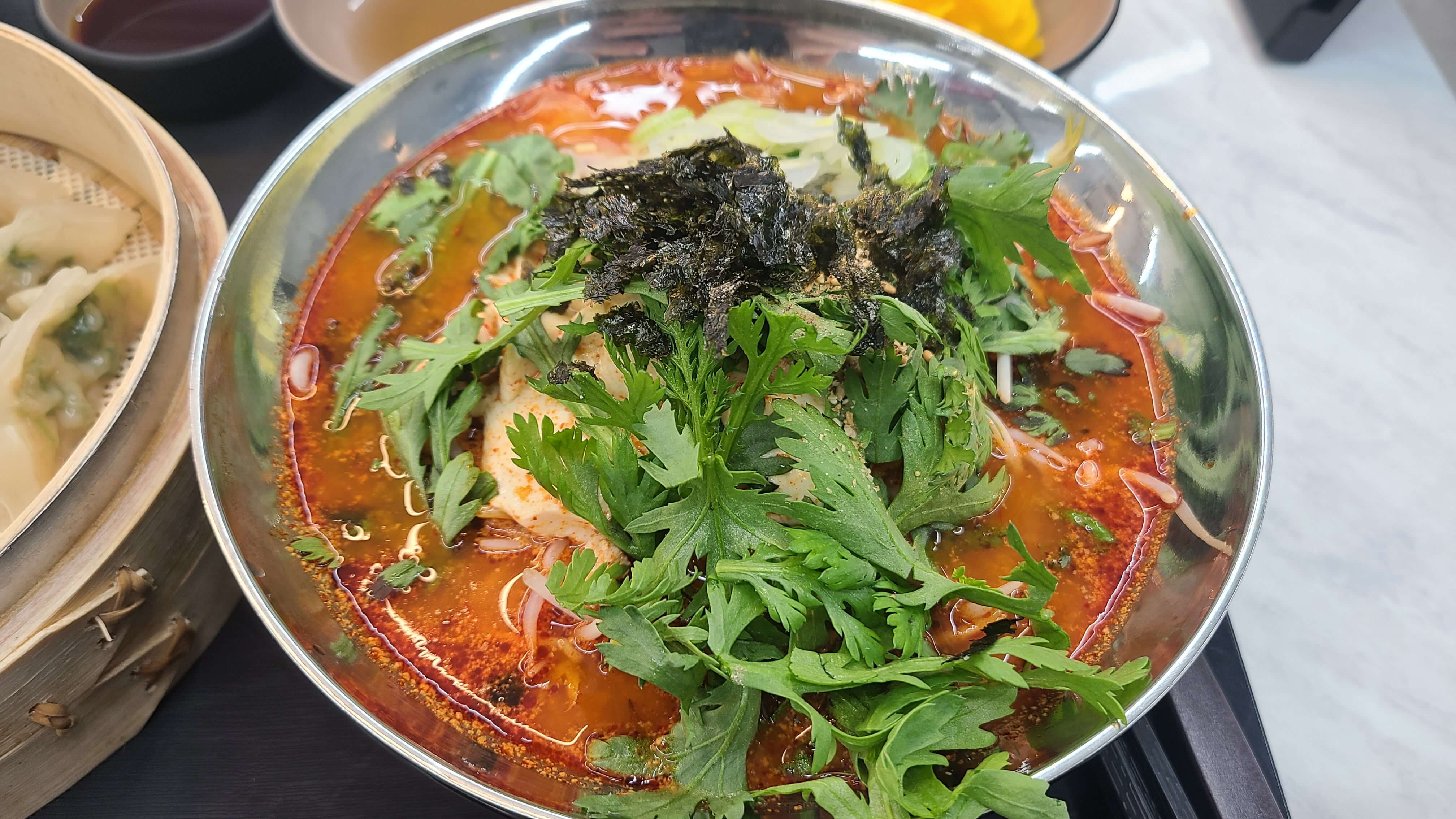 솔만두-순두부해장우동