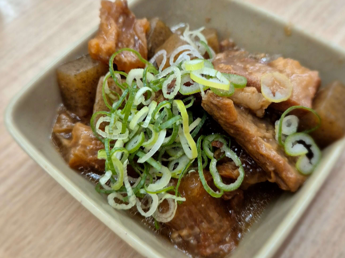 오사카 신세카이 쿠시카츠 다루마 츠텐카쿠 생맥주 맛집 값싼해외여행