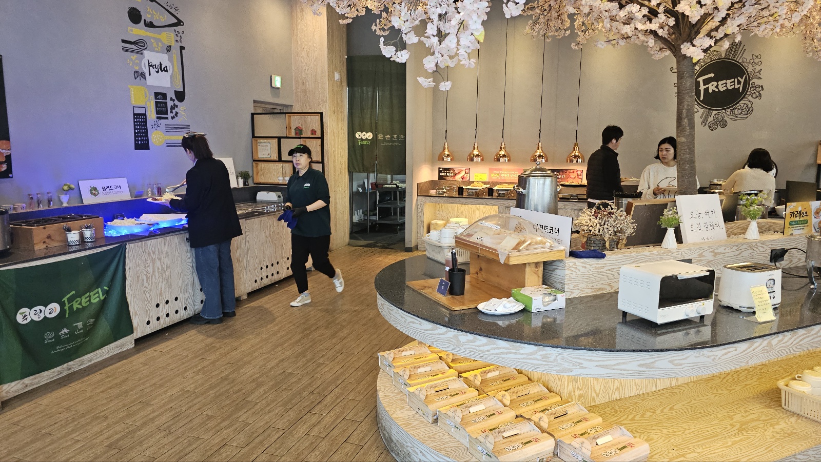 [25.4월] 푸릴리 천안아산역점 &amp;#124; 13&amp;#44;000원 무한리필 돈가스 뷔페