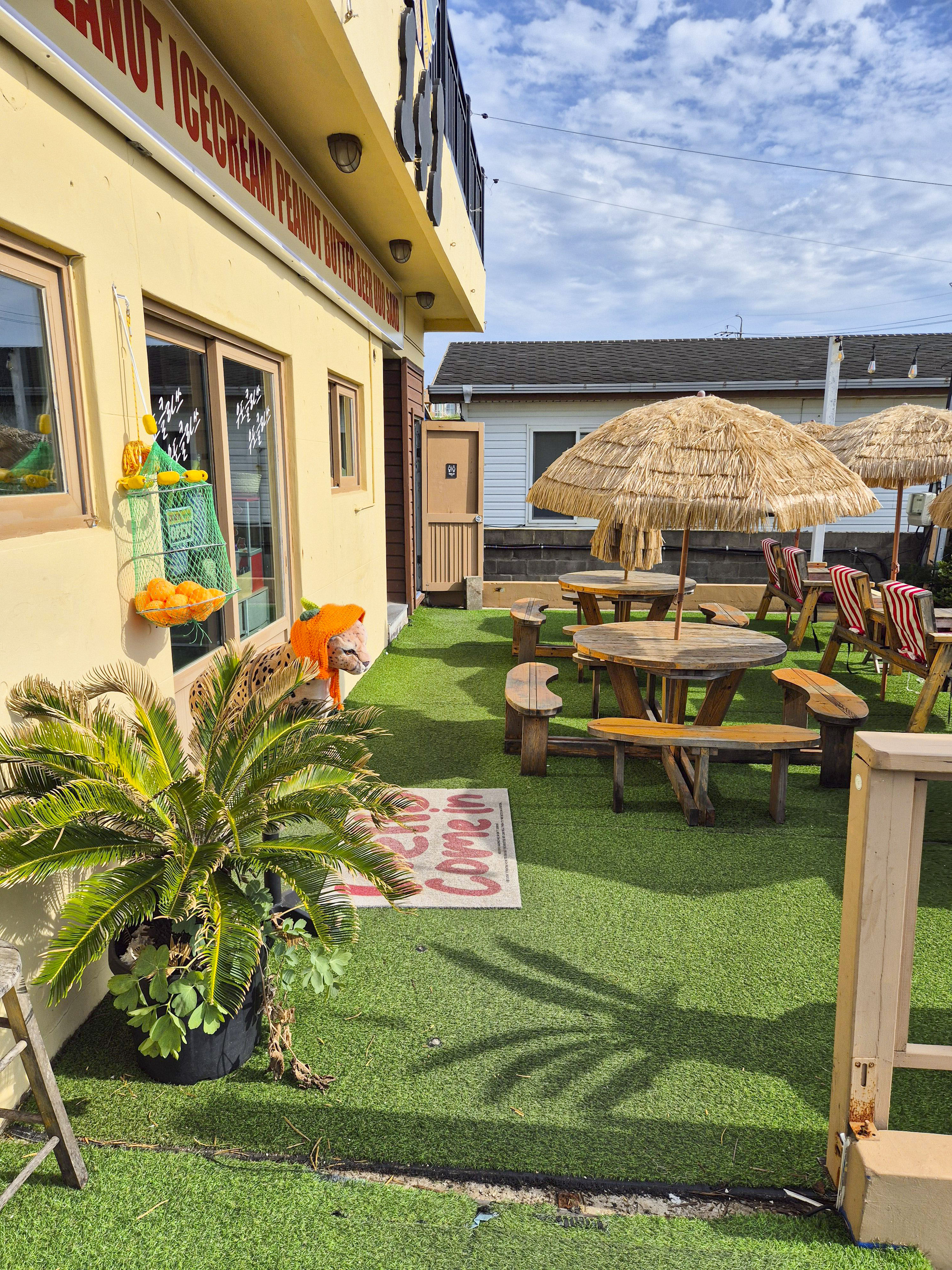 야외 테라스 공간